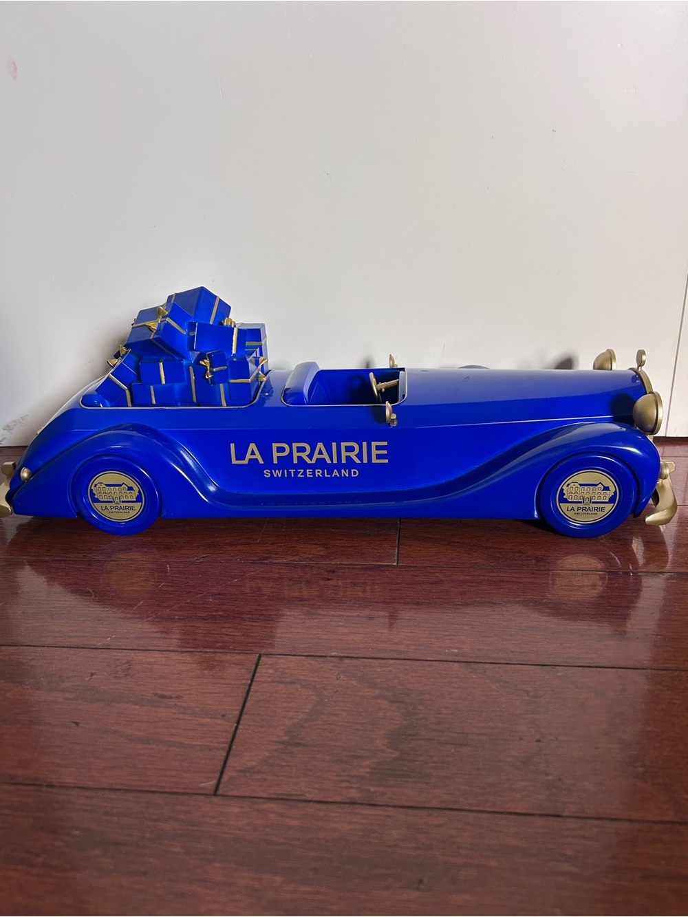La Prairie Limited Edition 2024 Holiday Decorative Model Car in Box  *NO BOX*
